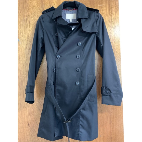Banana Republic Trench Coat - Picture 1 of 4
